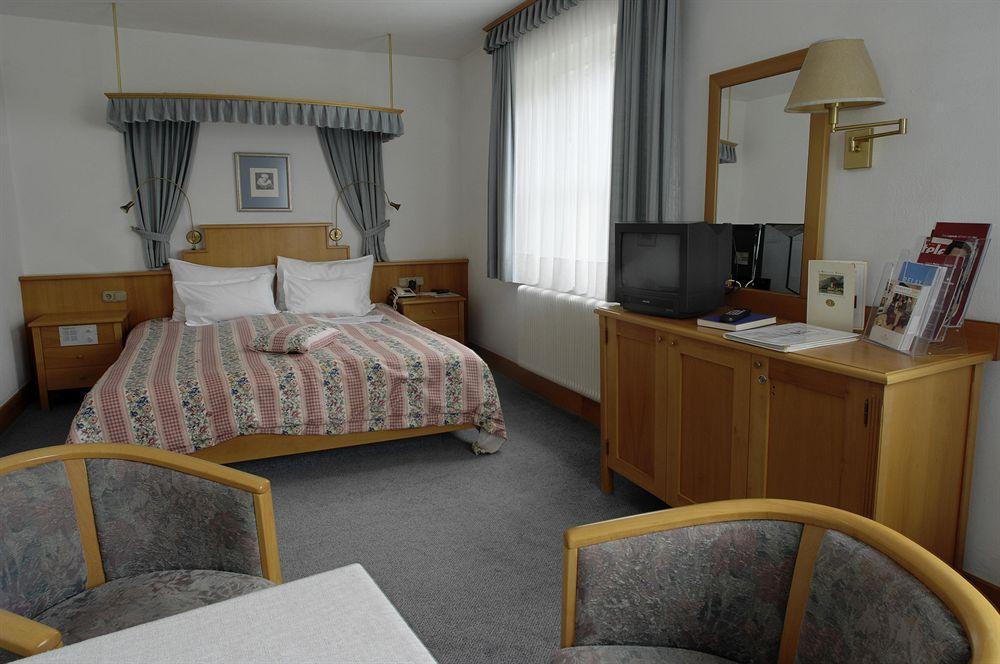 Romantik Hotel Im Weissen Rossl Am Wolfgangsee Sankt Wolfgang im Salzkammergut Room photo